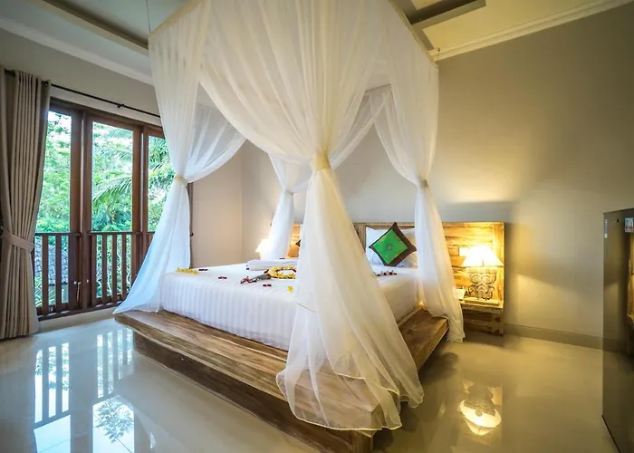 Tropical Garden 2 Hotel 3*